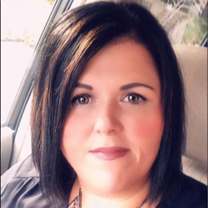 Meet your Posher, Janet